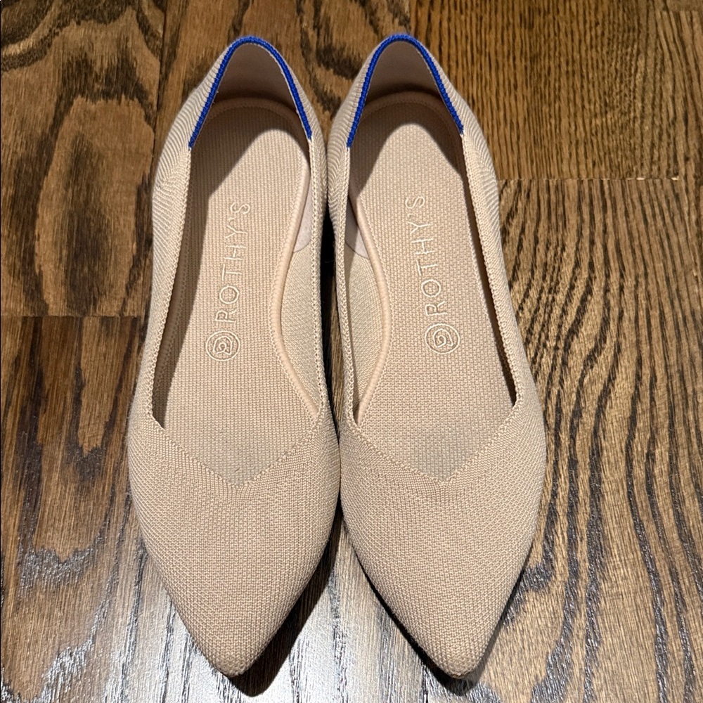 Rothy's Pointed Flats in Ecru